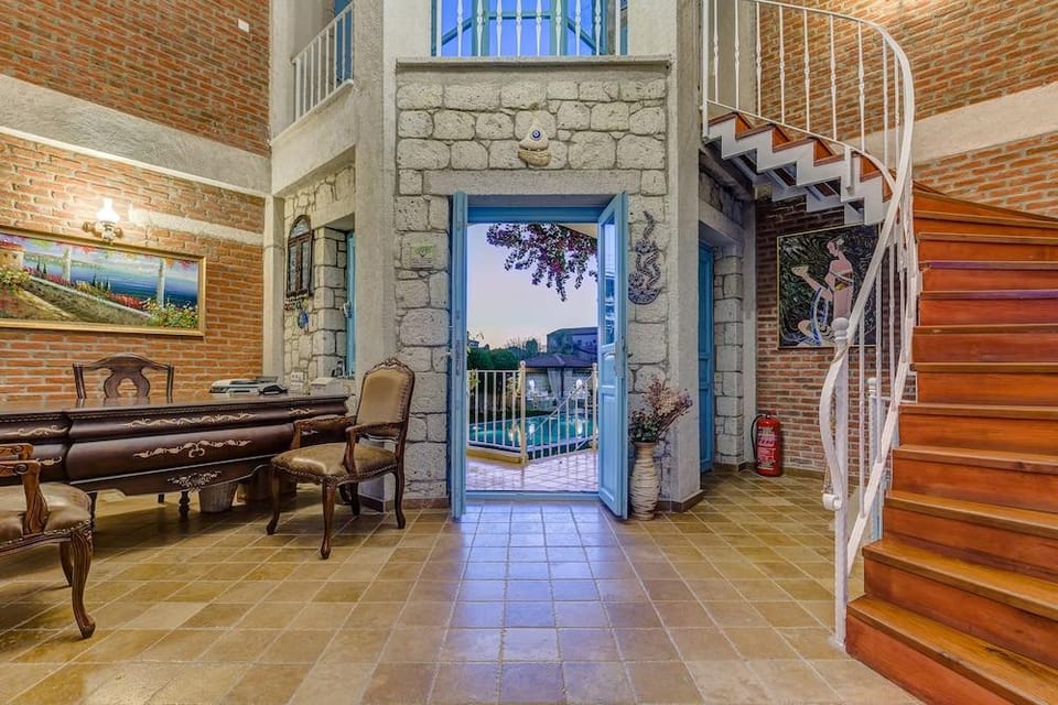 Villa Fora Hotel Hotel in Alaçatı