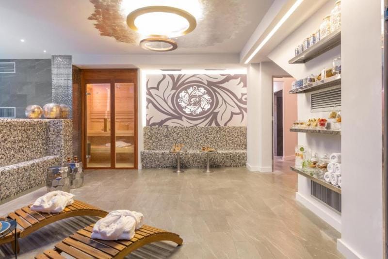 Aparthotel Spa del Palacete, Historic Center Hotel in Malaga