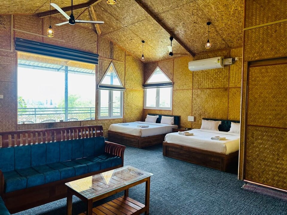 Misty Wood Resort Hotel in Kerala