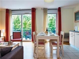 La Villa Du Lac- 3 rooms for 6 people Hotel in Divonne-les-Bains