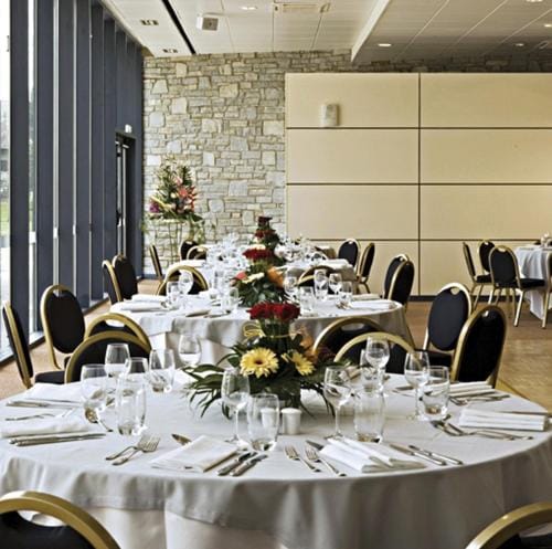 La Villa Du Lac- 3 rooms for 6 people Hotel in Divonne-les-Bains