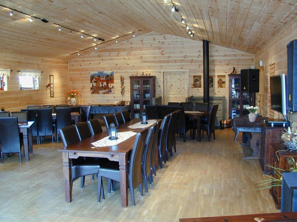 Camp Uvdal Lodge in Viken, Norway