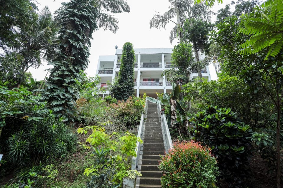 Kandy Rivers Edge Nature Resort Resort in Gangawatakorale