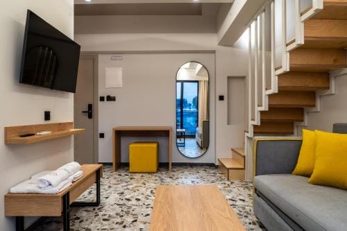 NERO SEASCAPE SUITES Hotel in Decentralized Administration of Macedonia and Thrace
