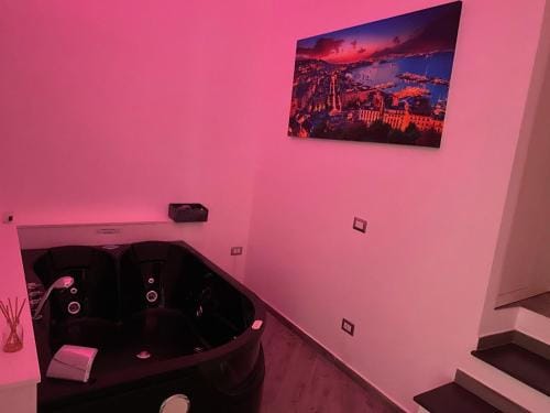 Suites Caracciolo Hotel in Naples
