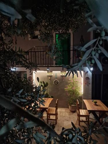 OTELIA PANSIYON Hotel in İzmir Province