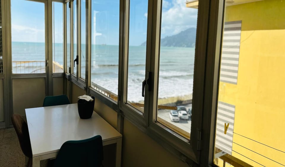 BluMare ArtHouse Hotel in Salerno