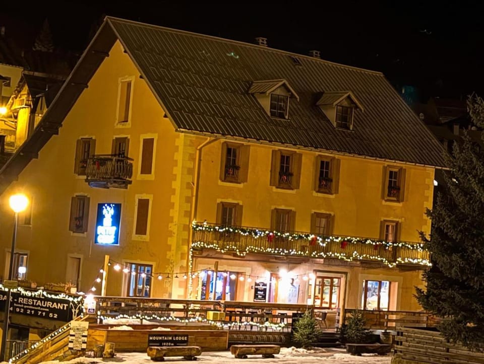 LE PETIT CERF Hotel in Piedmont