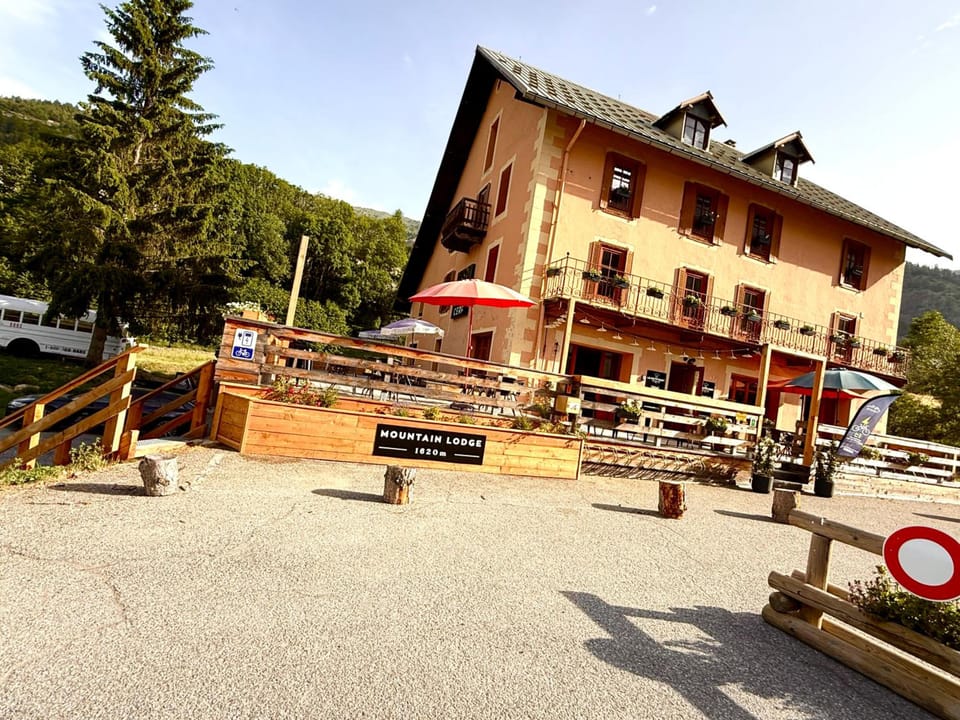 LE PETIT CERF Hotel in Piedmont