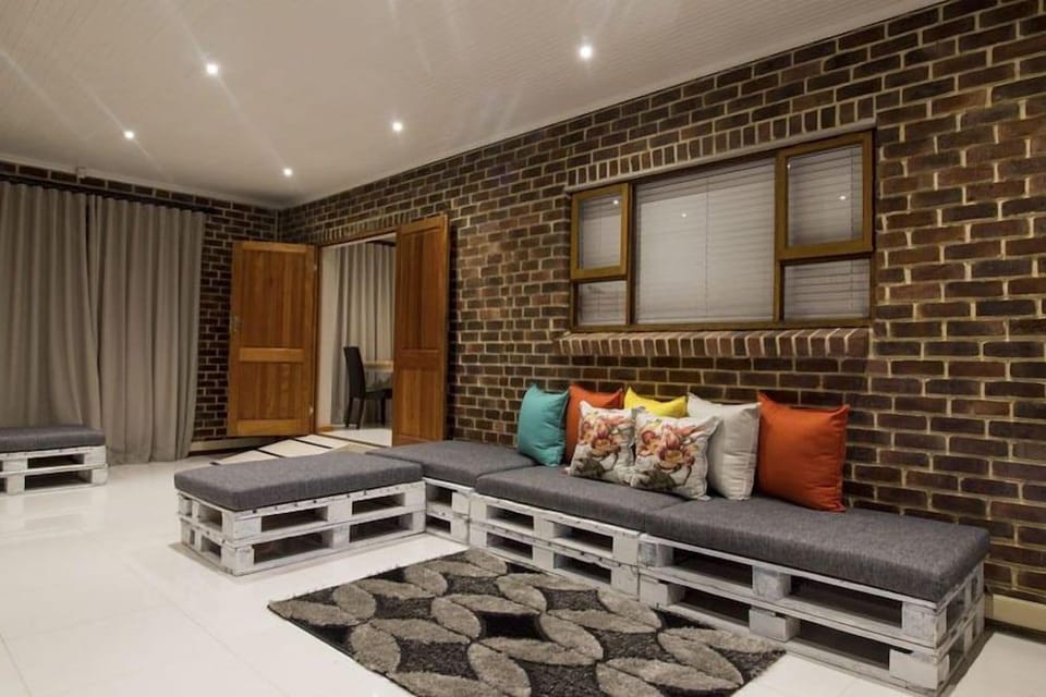 Tsitsikamma Manor Hotel in Eastern Cape