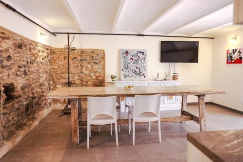 Affittacamere Borgo degli Artisti boutique rooms Hotel in Province of Massa and Carrara