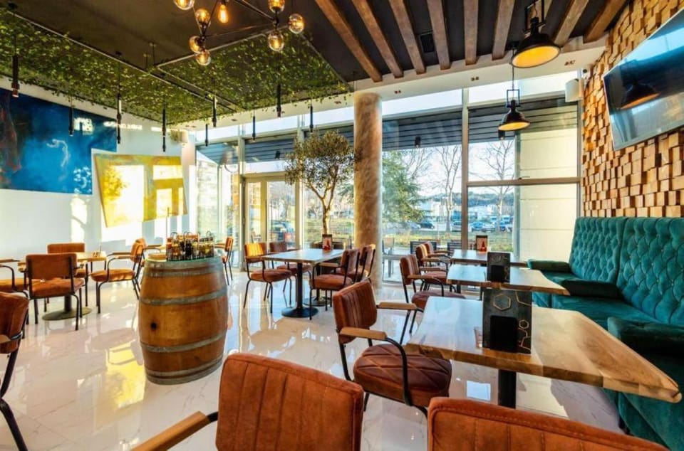 Apartments RONDO Hotel in Ulcinj