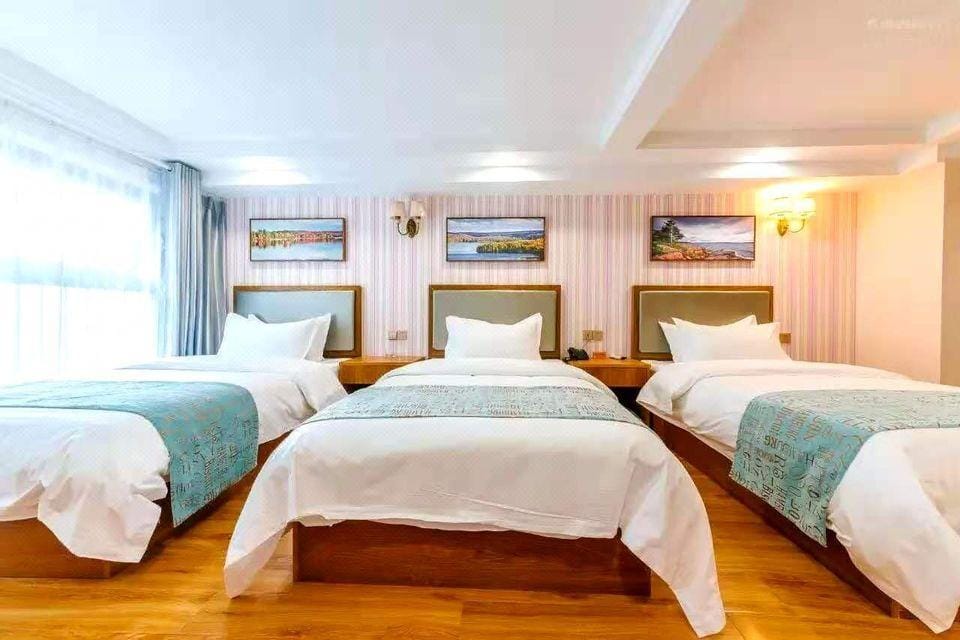 Rongdu Traders Hotel Hotel in China