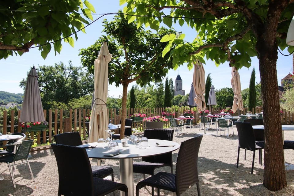 Auberge des 7 Tours Hotel in Occitanie