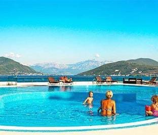 Riviera Resort Hotel Hotel in Dubrovnik-Neretva County
