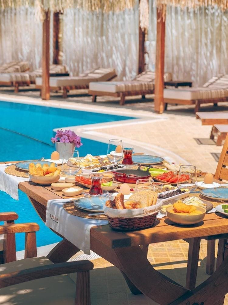 Triangulo Hotel Hotel in Alaçatı