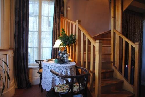 Chambres Chez Mounie Hotel in Normandy