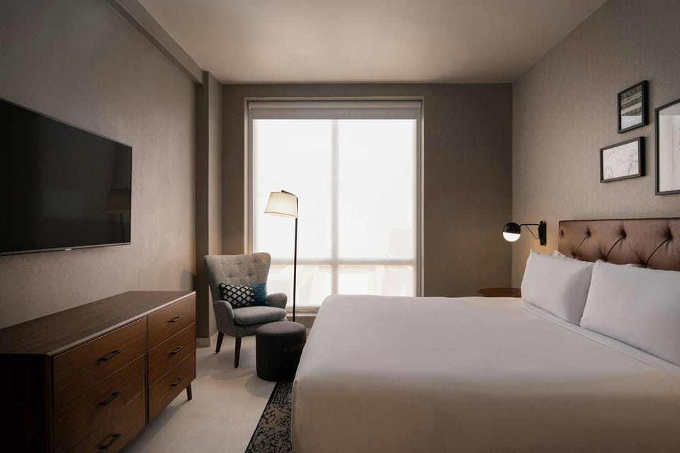 Suite room