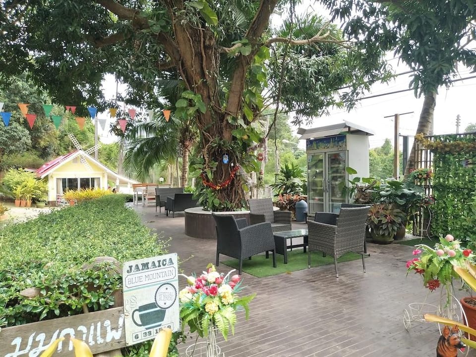 Mountain Beach  Resort Hotel in Phe