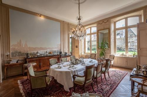 L'Hotel de Panette, Un exceptionnel chateau en coeur de ville Hotel in Bourges