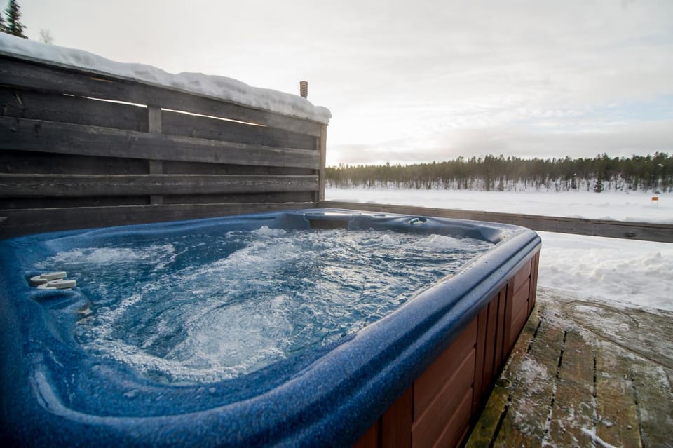Hot tub