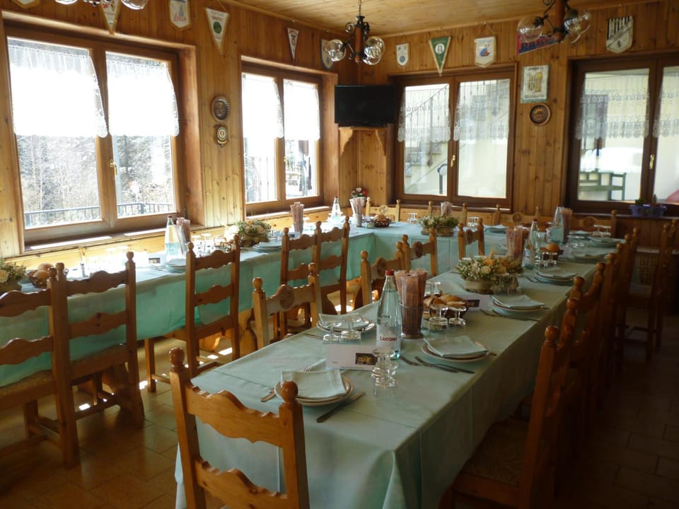 Hotel Fior di Roccia Hotel in Aosta Valley, Italy