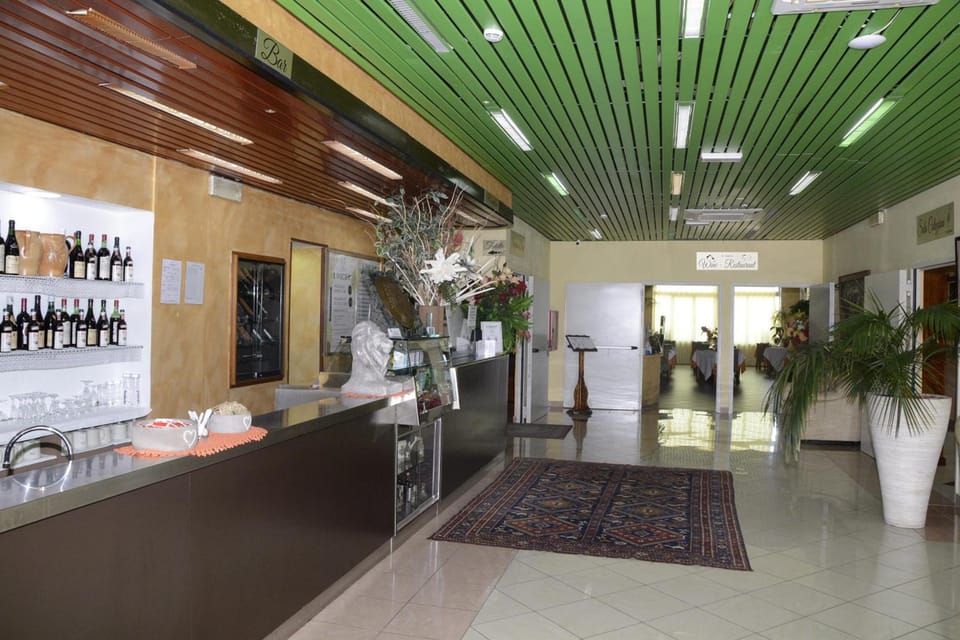 HOTEL IL PARCO - Free Parking & On-Site Dining -3- STAR SUPERIOR COMFORT Hotel in Grosseto