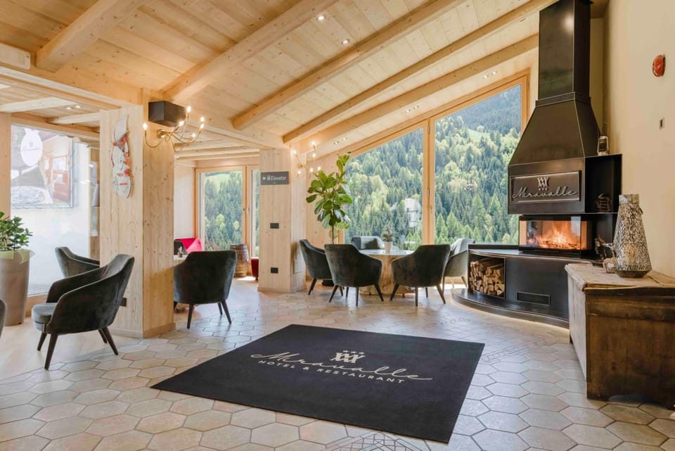 Hotel Miravalle Hotel in Canton of Grisons