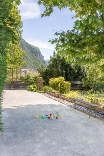 le clos grillet Hotel in Saint-François-Longchamp