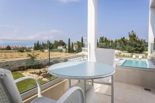 Anna Mare Luxury Apartments Hotel in Halkidiki