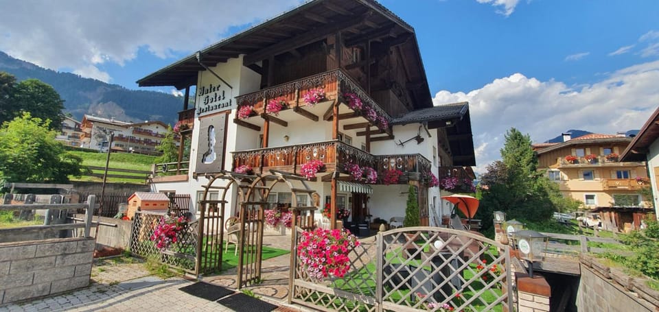 Inter Hotel B&B Hotel in Vigo di Fassa