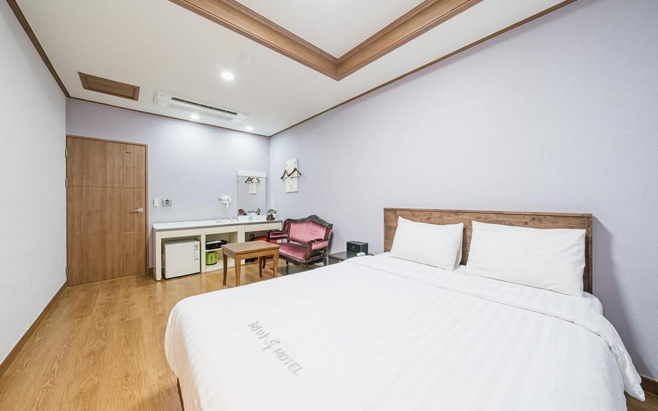 Jeju Haemaru Motel in South Korea