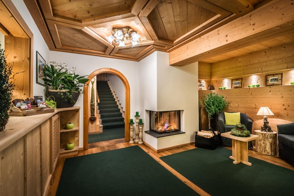 Residence Ciasa Planat Apartment hotel in Trentino-South Tyrol