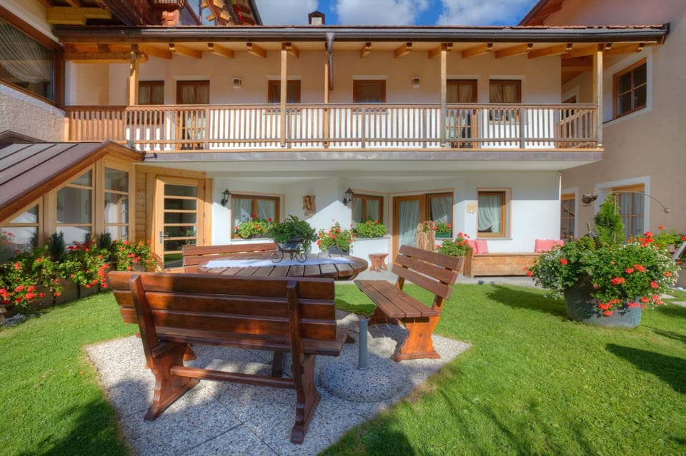 Residence Ciasa Planat Apartment hotel in Trentino-South Tyrol