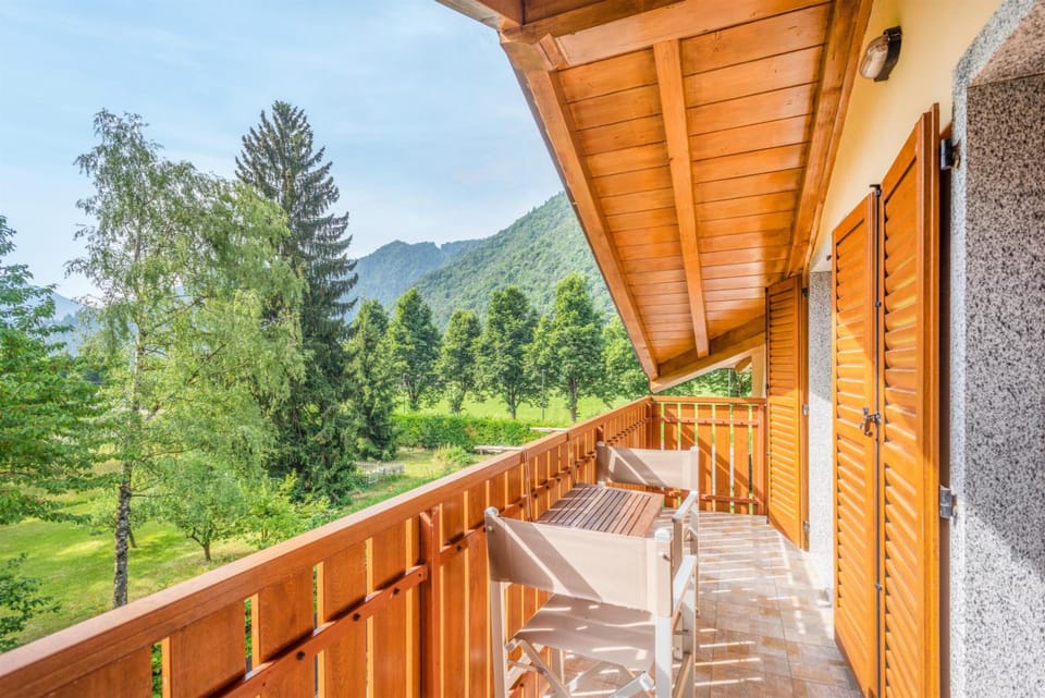 CROSINA HOLIDAY - Residence Toli Apartment hotel in Ledro
