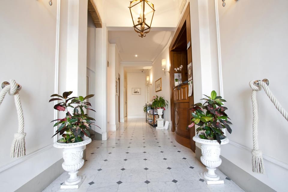 Serristori Palace Residence Hotel in Florence