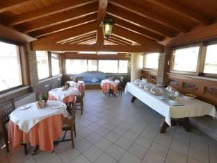 Sweet House Only Rooms Hotel in Peschiera del Garda