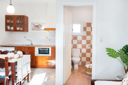 Sunrock Suites - Villa Jasmine Hotel in Agios Prokopios