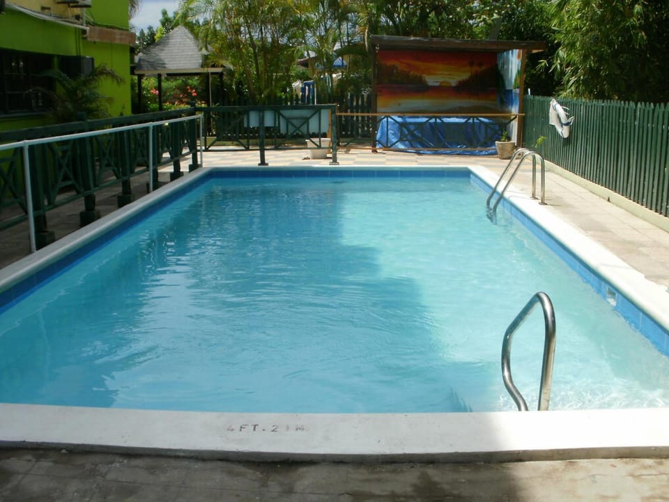 Pineapple Court Hotel Hotel in Ocho Rios