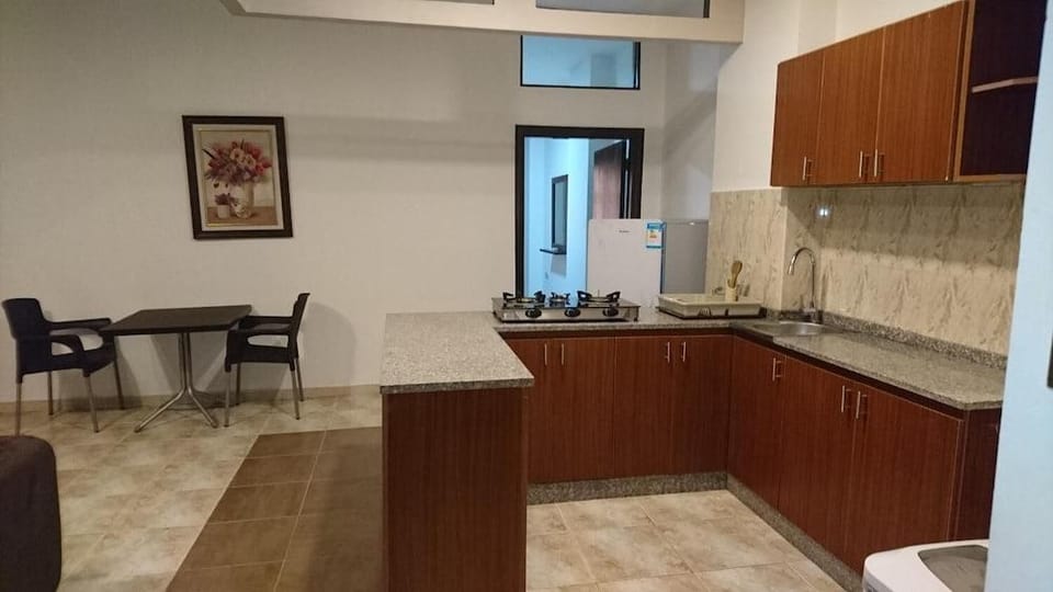 Al Fawanes Hotel Apartments Apartment hotel in Africa