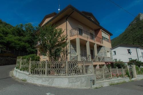 Casa Vinicia Hotel in Province of Massa and Carrara