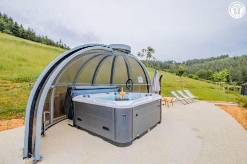 Le Domaine de la Source - Cadre et Tranquillite Hotel in Bourgogne-Franche-Comté