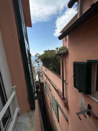 Elegante Stanza Rossa Mottino23 Hotel in Lerici