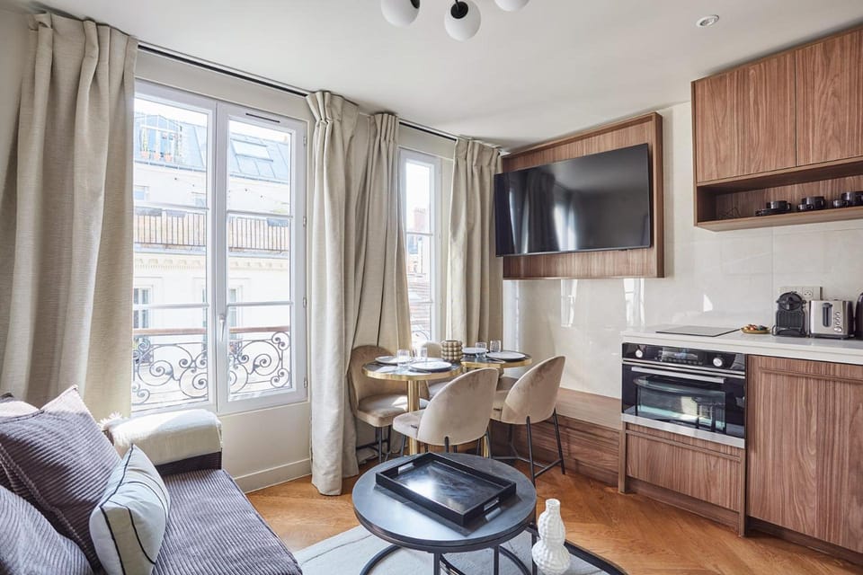 Apart hotel Centre de Paris by Studio prestige Hotel in Paris