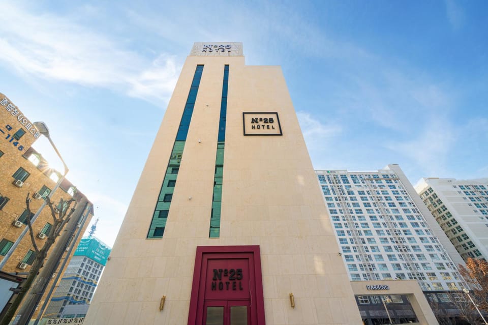 No.25 Gwangju Cheomjeon Hotel in South Korea