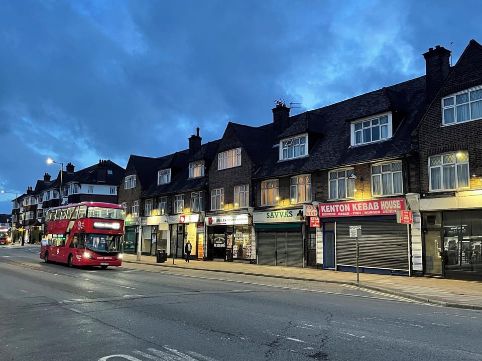 ST NICHOLAS HOTEL Hotel in Harrow