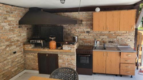 Holiday home with private pool ''Lux Banja Luka'' Hotel in Federation of Bosnia and Herzegovina