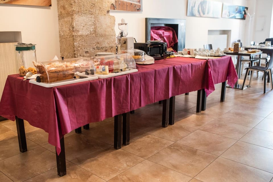Albergo Del Cacciatore Hotel in Province of Foggia
