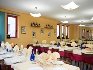 Hotel & Apartments " Perpoin " Hotel in Piedmont
