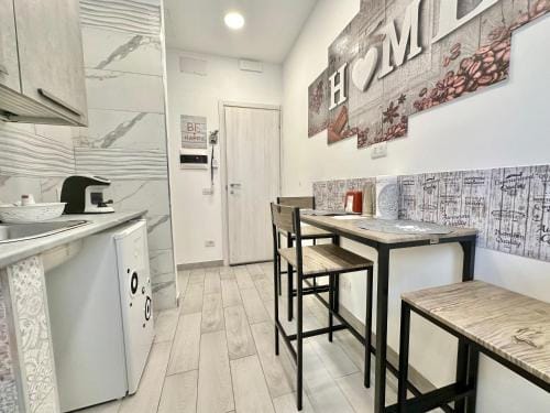 Dantonarooms Hotel in Naples